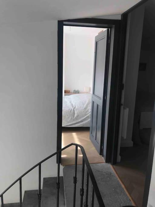 Grand Appartement En Maison De Ville Valréas Exterior foto